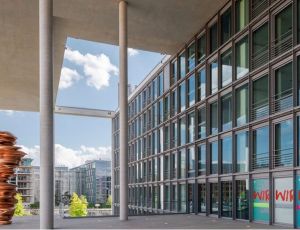 Politik & Kunst: „19 Grundrechte – 19 künstlerische Positionen“